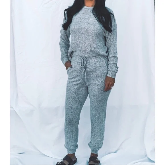 Fornia Loungewear Gray Set Multiple Sizes Available Brand New - Picture 1 of 12